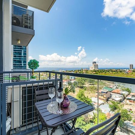 Mactan Newtown - 1Br Stunning Ocean View And City View マクタン エクステリア 写真